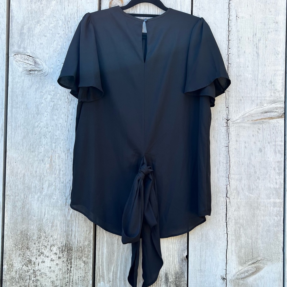 Badgley Mischka black ruffle short sleeve bowtie sash layered lined flowy blouse - Picture 5 of 15